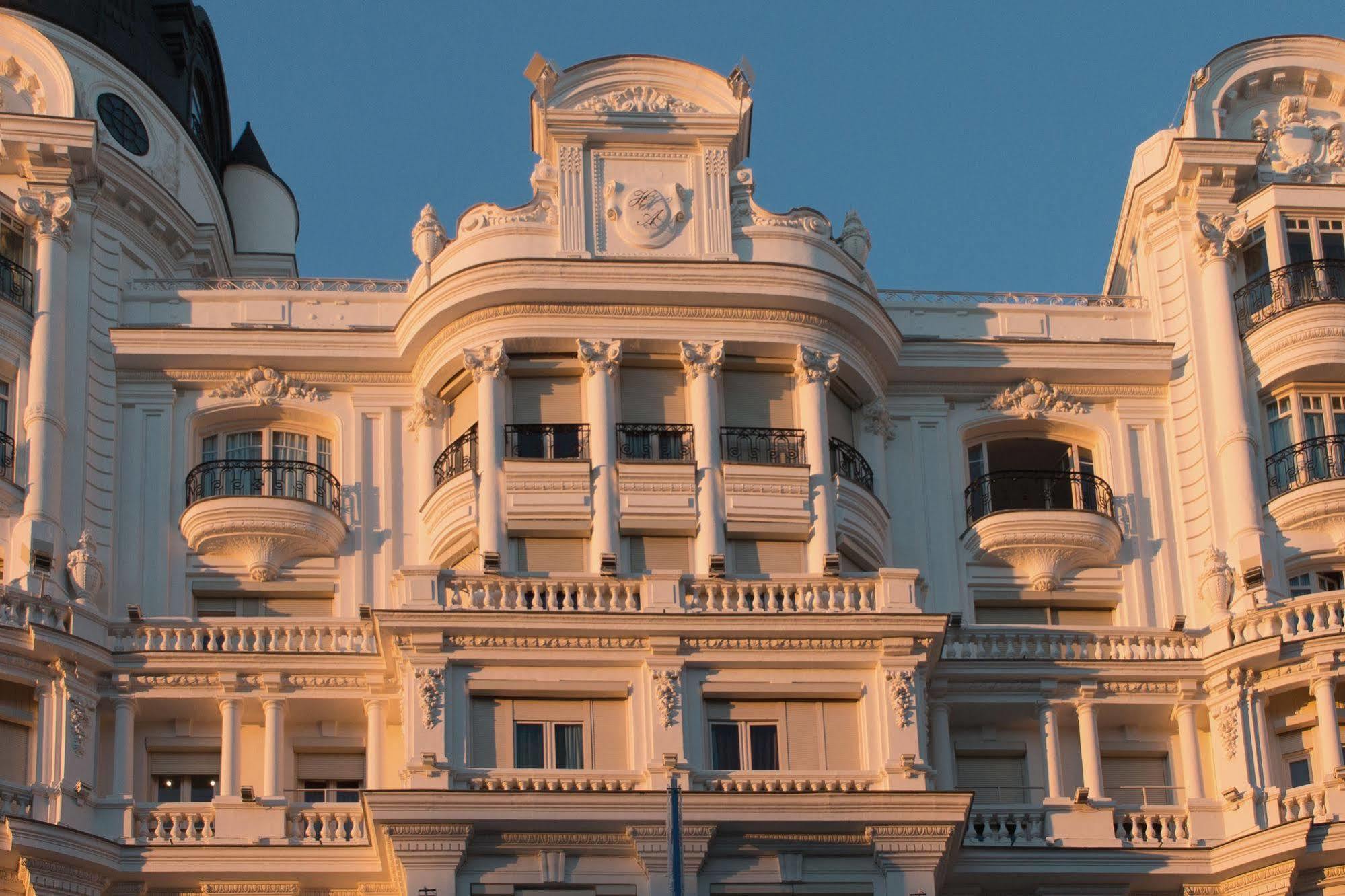Hotel Atlantico Мадрид Экстерьер фото